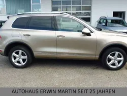 Gold Gebraucht 2015 VW Touareg Terrain Tech SUV | 11.999 €
