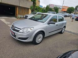 Argonsilber/sovereign Gebraucht 2009 Opel Astra Selection Kleinwagen | 4.900 € (Etwas zu teuer)