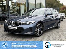 Arctic race blue Gebraucht 2024 BMW 330e M Sport Kombi | 46.780 € (Fairer Preis)