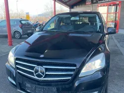 Schwarz Gebraucht 2011 Mercedes R350 Van / Kleinbus | 10.990 € (Fairer Preis)