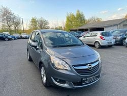 Grau Gebraucht 2015 Opel Meriva Style Van / Kleinbus | 7.950 € (Fairer Preis)