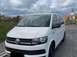 Weiß Gebraucht 2017 VW Multivan Van | 31.333 € (Guter Preis)