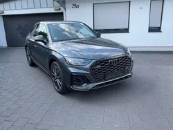 Grau Gebraucht 2023 Audi Q5 Sportback SUV | 53.000 € (Fairer Preis)