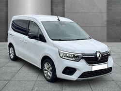 Mineralweiß Gebraucht 2024 Renault Kangoo Equilibre Van / Kleinbus | 22.579 € (Etwas zu teuer)