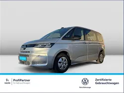 Reflexsilber metallic Gebraucht 2024 VW T7 Van | 43.990 €