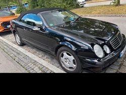 Schwarz Gebraucht 2001 Mercedes CLK230 Cabrio | 2.800 € (Superpreis)