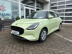 Gelb Neu 2025 Suzuki Swift Club Limousine | 19.290 €