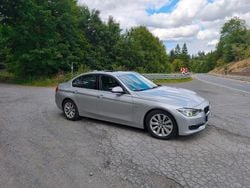 Silber Gebraucht 2013 BMW 320 Efficient Dynamics Limousine | 12.000 € (Fairer Preis)