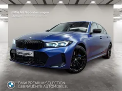 Blau Gebraucht 2024 BMW 330 Shadowline Limousine | 56.780 €