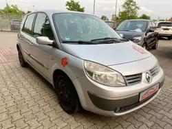 Silber Gebraucht 2006 Renault Scénic II Van / Kleinbus | 2.300 € (Fairer Preis)