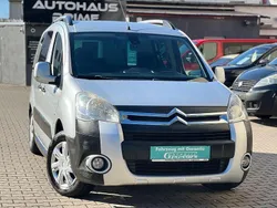 Grau Gebraucht 2010 Citroën Berlingo XTR Van / Kleinbus | 4.199 € (Etwas zu teuer)