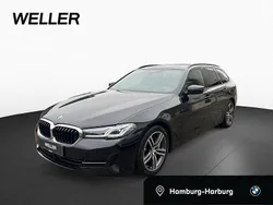 Black sapphire (schwarz) Gebraucht 2022 BMW 530 Performance Kombi | 39.950 € (Fairer Preis)