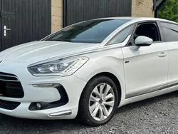 Weiß Gebraucht 2014 Citroën DS5 Chic Kleinwagen | 8.500 €