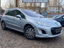 Gris aluminium Gebraucht 2012 Peugeot 308 SW Family Kombi | 3.950 €