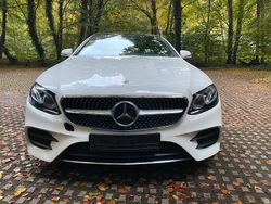 Weiß Gebraucht 2018 Mercedes E220 Coupé | 28.970 €