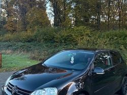 Schwarz Gebraucht 2007 VW Golf V Kleinwagen | 2.500 € (Teuer)