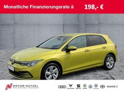 Gelb Gebraucht 2020 VW Golf VIII Life Limousine | 16.990 € (Fairer Preis)