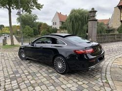 Schwarz Gebraucht 2019 Mercedes E220 Coupé | 32.900 € (Superpreis)