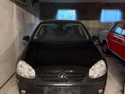 Schwarz Gebraucht 2007 VW Golf V R Kleinwagen | 3.000 € (Fairer Preis)
