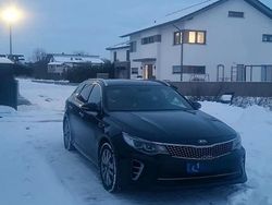 Schwarz Gebraucht 2014 Kia Optima Kombi | 14.500 €