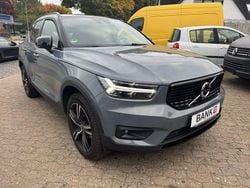 Grau Gebraucht 2020 Volvo XC40 R-Design SUV | 24.990 € (Fairer Preis)