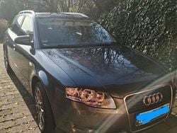 Grau Gebraucht 2007 Audi A4 Kombi | 1.900 € (Superpreis)