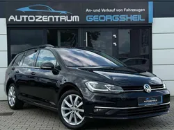 Deep black Gebraucht 2020 VW Golf VIII Highline Kombi | 17.990 € (Superpreis)