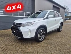 Cool white pearl metallic Neu 2025 Suzuki Vitara Comfort+ SUV | 28.079 € (Fairer Preis)