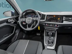 Blau Gebraucht 2024 Audi A1 Kleinwagen | 22.499 € (Guter Preis)
