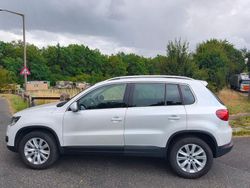 Weiß Gebraucht 2015 VW Tiguan Sportline SUV | 12.690 € (Guter Preis)
