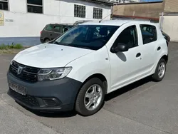Weiß Gebraucht 2017 Dacia Sandero Essentiel Kleinwagen | 3.600 € (Guter Preis)