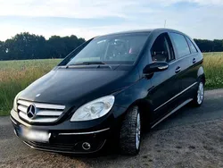 Schwarz Gebraucht 2007 Mercedes B200 Van / Kleinbus | 3.999 € (Guter Preis)