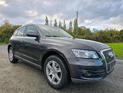 Grau Gebraucht 2011 Audi Q5 SUV | 5.950 €