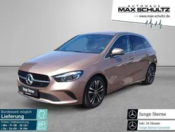 Rosgold Gebraucht 2023 Mercedes B180 Van / Kleinbus | 29.280 € (Fairer Preis)
