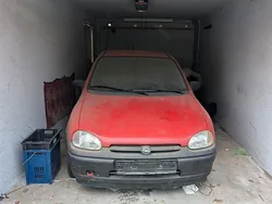 Rot Gebraucht 1996 Opel Corsa Limousine | 500 € (Guter Preis)