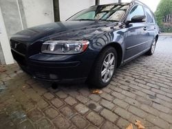 Blau Gebraucht 2005 Volvo V50 Summum Kombi | 1.499 € (Fairer Preis)