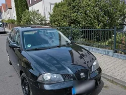 Schwarz Gebraucht 2008 Seat Ibiza Limousine | 600 € (Fairer Preis)