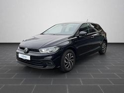 Deep black perleffekt (metallic) Gebraucht 2025 VW Polo Life Limousine | 19.490 € (Superpreis)
