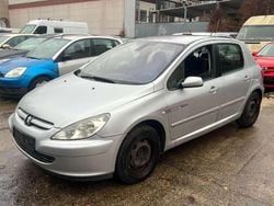 Silber Gebraucht 2005 Peugeot 307 Limousine | 1.699 € (Fairer Preis)