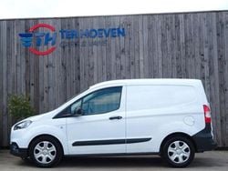 Weiß Gebraucht 2022 Ford Transit Van / Kleinbus | 9.400 € (Guter Preis)