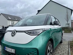 Grün Gebraucht 2022 VW ID. Buzz Pro Van | 42.900 € (Guter Preis)