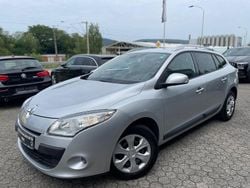 Silber Gebraucht 2011 Renault Mégane GrandTour Expression Kombi | 4.590 € (Fairer Preis)