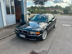 Schwarz Gebraucht 2000 BMW 728 Limousine | 6.999 €