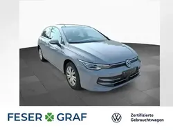 Mondsteingrau Gebraucht 2024 VW Golf VIII Edition Limousine | 30.750 € (Fairer Preis)