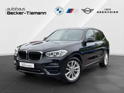 Saphirschwarz Gebraucht 2022 BMW X3 Advantage SUV | 37.897 € (Fairer Preis)