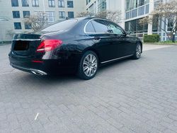 Schwarz Gebraucht 2019 Mercedes E200 Limousine | 17.000 € (Teuer)