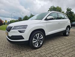 Candyweiss Gebraucht 2021 Skoda Karoq Style SUV | 20.940 € (Fairer Preis)