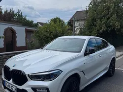 Weiß Gebraucht 2020 BMW X6 M50 Comfort Edition SUV | 78.000 € (Teuer)