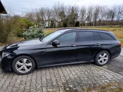 Schwarz Gebraucht 2018 Mercedes 220 AMG line Kombi | 16.000 €