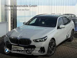 Brooklyn grau metallic Gebraucht 2024 BMW 540 M Sport Kombi | 68.478 €